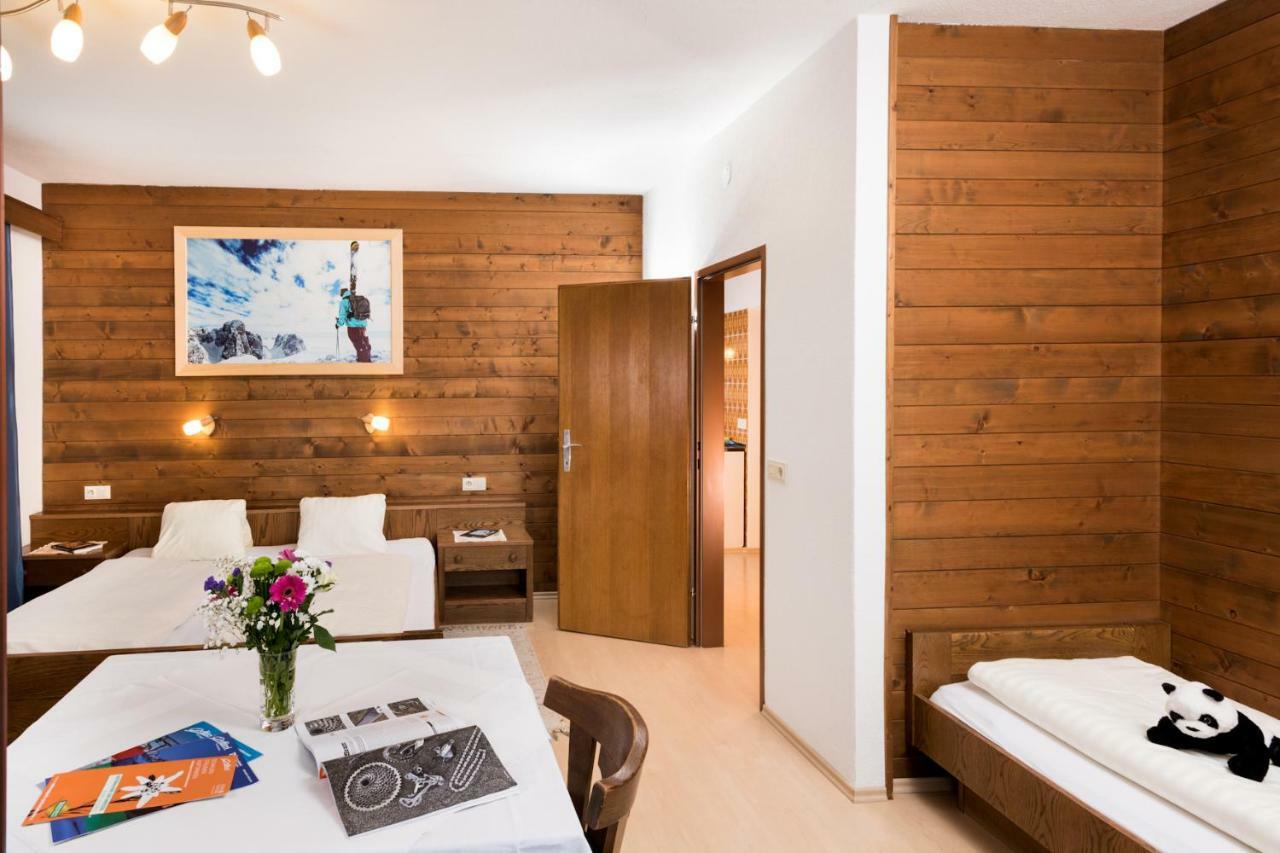 Sporthaus Troger Hotel Sankt Jakob in Defereggen Luaran gambar